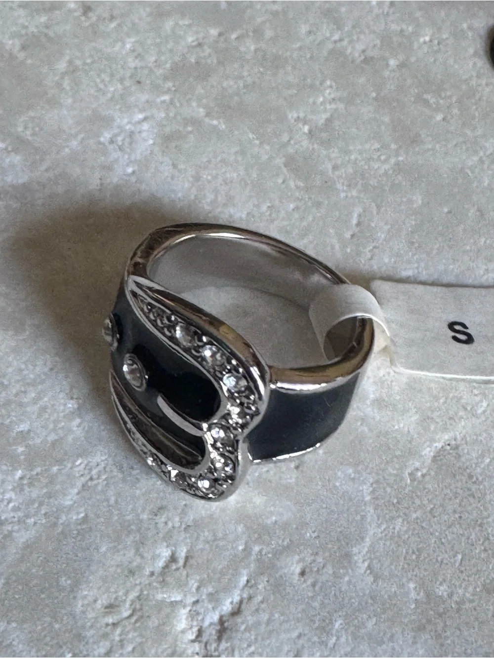 VTG Camille Lucie Buckle Ring Signed Black & Silver Tone Estate Jewelry Sz 6